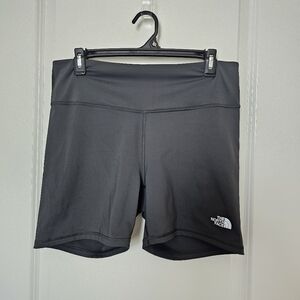 The North Face Women’s Black Active Shorts XL High Rise Workout Running Training